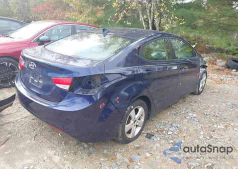 2013 Hyundai Elantra Gls из США, поврежденный, VIN 5NPDH4AE4DH248207